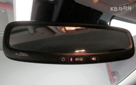 Chevrolet Trax, 2023 год, 1 620 000 рублей, 13 фотография