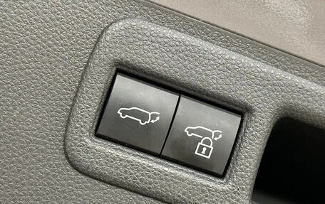 Toyota Venza, 2024 год, 4 150 000 рублей, 19 фотография