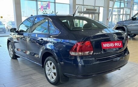 Volkswagen Polo VI (EU Market), 2013 год, 800 000 рублей, 5 фотография