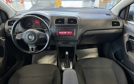 Volkswagen Polo VI (EU Market), 2013 год, 800 000 рублей, 14 фотография
