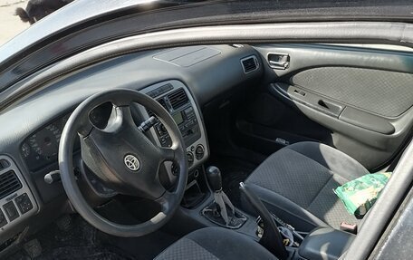 Toyota Avensis III рестайлинг, 2001 год, 295 000 рублей, 8 фотография