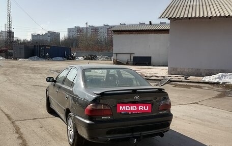 Toyota Avensis III рестайлинг, 2001 год, 295 000 рублей, 4 фотография