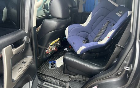 Toyota Land Cruiser 200, 2011 год, 3 100 000 рублей, 7 фотография