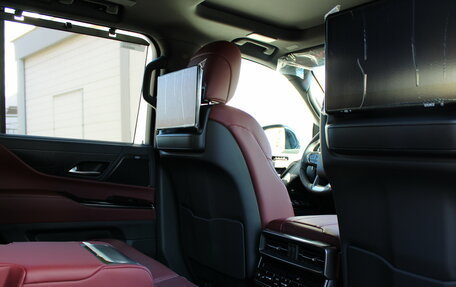 Lexus LX, 2025 год, 17 650 000 рублей, 17 фотография