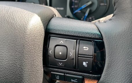 Toyota Hilux VIII, 2023 год, 4 000 000 рублей, 25 фотография