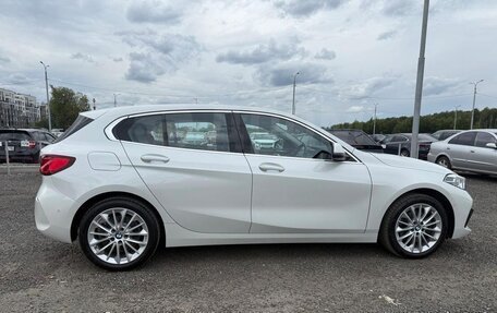 BMW 1 серия, 2022 год, 1 560 000 рублей, 3 фотография