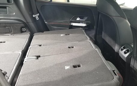 Mercedes-Benz GLB, 2022 год, 2 840 000 рублей, 12 фотография