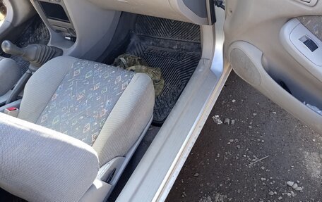 Toyota Corolla, 1998 год, 260 000 рублей, 5 фотография