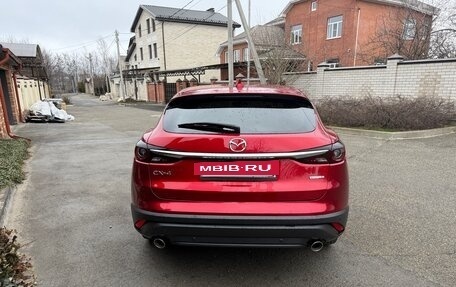 Mazda CX-4, 2022 год, 2 650 000 рублей, 3 фотография