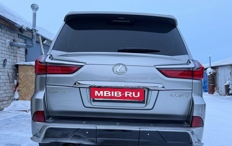 Lexus LX III, 2017 год, 9 500 000 рублей, 9 фотография