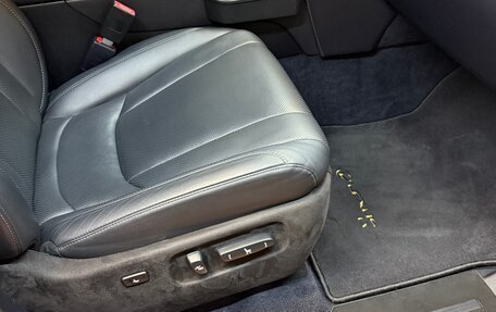 Lexus LX III, 2017 год, 9 500 000 рублей, 38 фотография