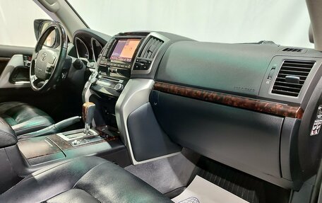 Toyota Land Cruiser 200, 2012 год, 4 350 000 рублей, 13 фотография