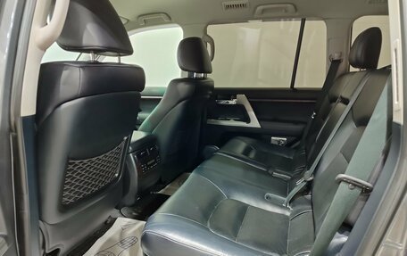 Toyota Land Cruiser 200, 2012 год, 4 350 000 рублей, 17 фотография