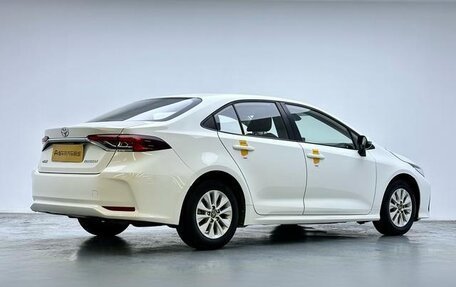 Toyota Corolla, 2022 год, 1 310 000 рублей, 6 фотография