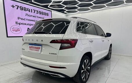 Skoda Karoq I, 2022 год, 1 920 000 рублей, 5 фотография