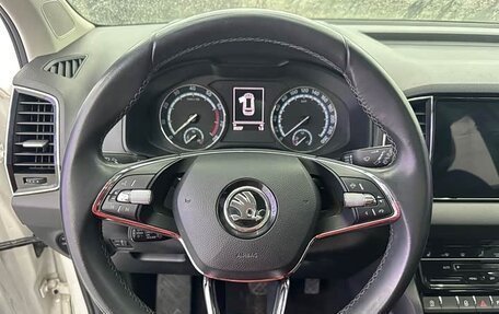 Skoda Karoq I, 2022 год, 1 920 000 рублей, 8 фотография