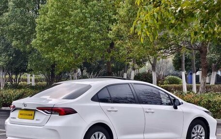 Toyota Corolla, 2022 год, 1 385 000 рублей, 6 фотография