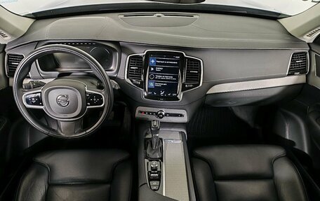 Volvo XC90 II рестайлинг, 2018 год, 4 598 000 рублей, 10 фотография