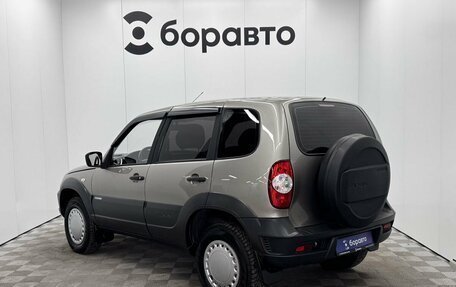 Chevrolet Niva I рестайлинг, 2009 год, 490 000 рублей, 4 фотография