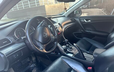 Honda Accord VIII рестайлинг, 2012 год, 1 290 000 рублей, 9 фотография