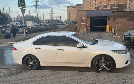 Honda Accord VIII рестайлинг, 2012 год, 1 290 000 рублей, 4 фотография