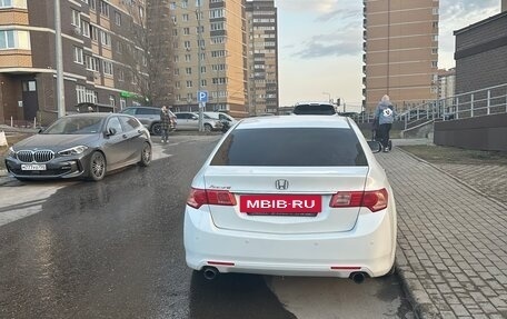 Honda Accord VIII рестайлинг, 2012 год, 1 290 000 рублей, 2 фотография