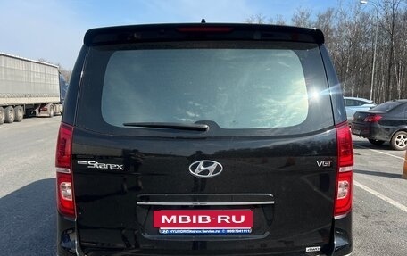 Hyundai Grand Starex Grand Starex I рестайлинг 2, 2019 год, 3 649 000 рублей, 4 фотография