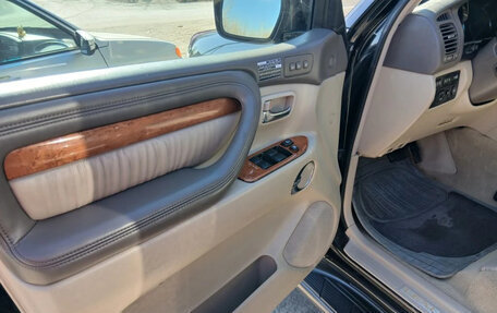 Lexus LX II, 2005 год, 2 090 000 рублей, 11 фотография