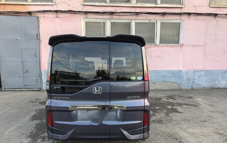 Honda Stepwgn IV, 2017 год, 1 749 000 рублей, 6 фотография