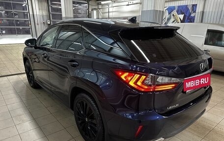 Lexus RX IV рестайлинг, 2017 год, 3 350 000 рублей, 3 фотография