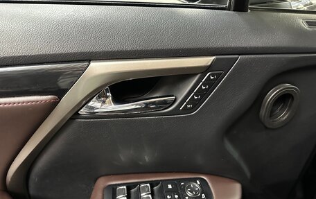 Lexus RX IV рестайлинг, 2017 год, 3 350 000 рублей, 13 фотография