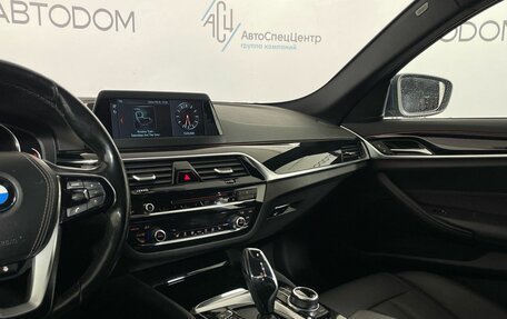 BMW 5 серия, 2017 год, 2 364 000 рублей, 15 фотография
