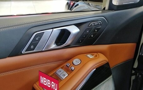 BMW X7, 2023 год, 16 753 000 рублей, 18 фотография