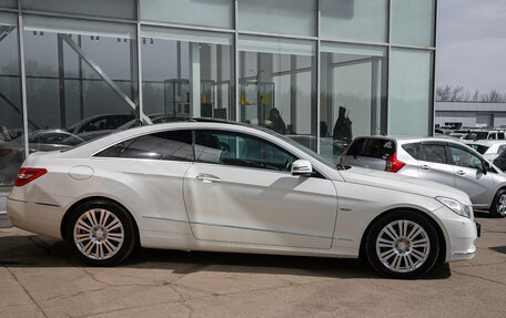 Mercedes-Benz E-Класс, 2010 год, 1 398 000 рублей, 8 фотография