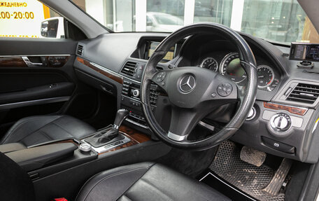 Mercedes-Benz E-Класс, 2010 год, 1 398 000 рублей, 12 фотография