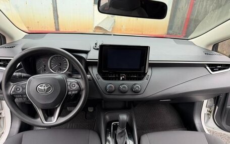 Toyota Corolla, 2022 год, 1 345 000 рублей, 10 фотография