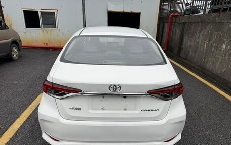 Toyota Corolla, 2022 год, 1 345 000 рублей, 5 фотография