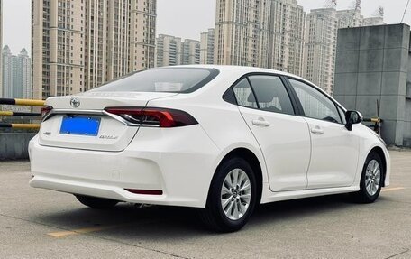 Toyota Corolla, 2022 год, 1 355 000 рублей, 6 фотография