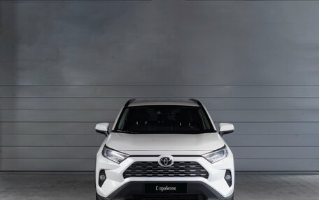 Toyota RAV4, 2020 год, 2 590 000 рублей, 3 фотография