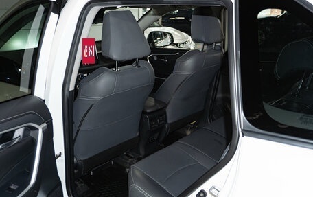 Toyota RAV4, 2020 год, 2 590 000 рублей, 9 фотография