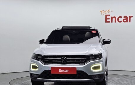 Volkswagen T-Roc I, 2022 год, 2 020 000 рублей, 3 фотография