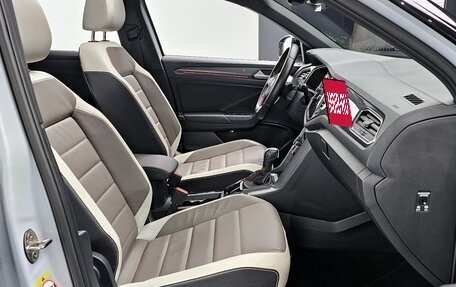 Volkswagen T-Roc I, 2022 год, 2 020 000 рублей, 11 фотография