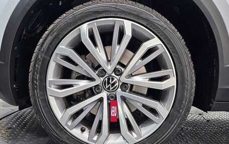 Volkswagen T-Roc I, 2022 год, 2 020 000 рублей, 5 фотография