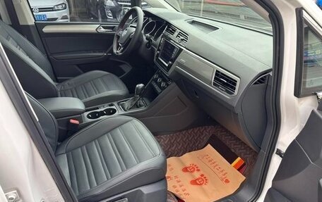 Volkswagen Touran III, 2020 год, 1 750 000 рублей, 11 фотография