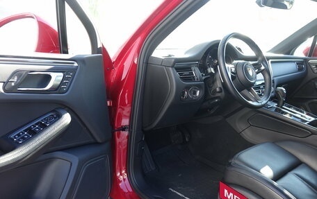 Porsche Macan I рестайлинг, 2022 год, 6 897 000 рублей, 9 фотография