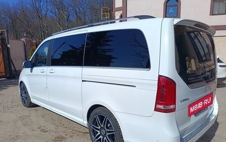 Mercedes-Benz V-Класс, 2019 год, 4 870 000 рублей, 4 фотография