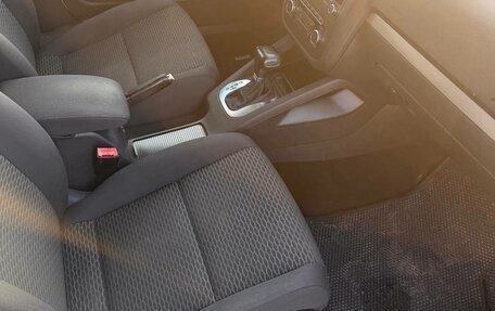 Volkswagen Jetta VI, 2010 год, 700 000 рублей, 14 фотография