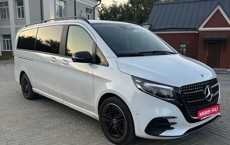Mercedes-Benz V-Класс, 2025 год, 13 890 000 рублей, 4 фотография