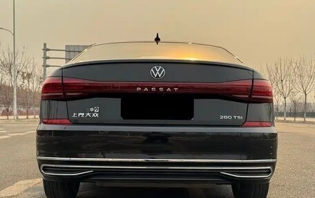 Volkswagen Passat B8 рестайлинг, 2023 год, 2 415 000 рублей, 5 фотография