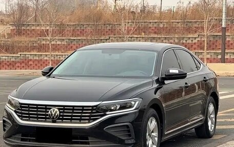 Volkswagen Passat B8 рестайлинг, 2023 год, 2 415 000 рублей, 2 фотография